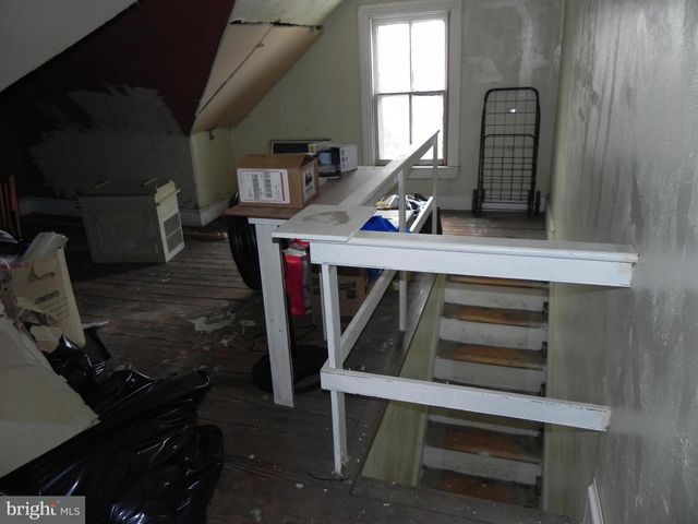 354-356 S MAIN ST, Williamstown, NJ 08094