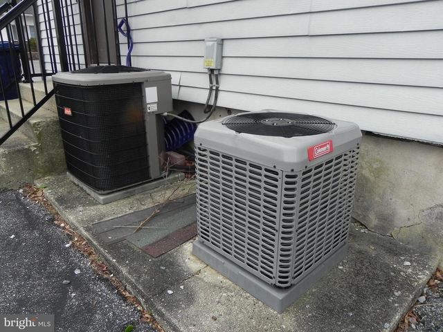 354-356 S MAIN ST, Williamstown, NJ 08094