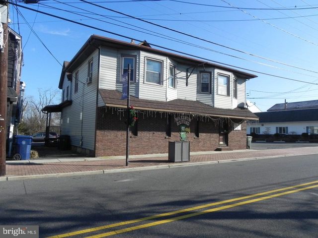 354-356 S MAIN ST, Williamstown, NJ 08094