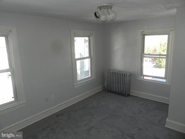 354-356 S MAIN ST, Williamstown, NJ 08094