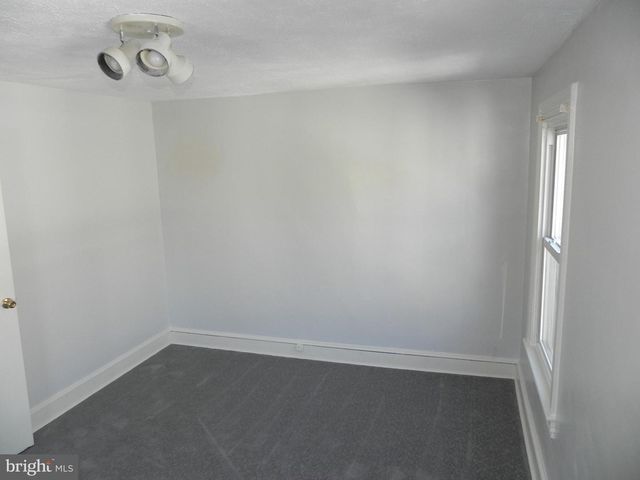 354-356 S MAIN ST, Williamstown, NJ 08094