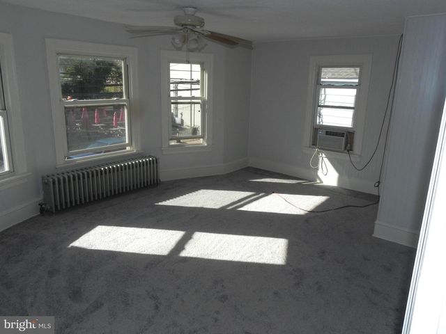 354-356 S MAIN ST, Williamstown, NJ 08094