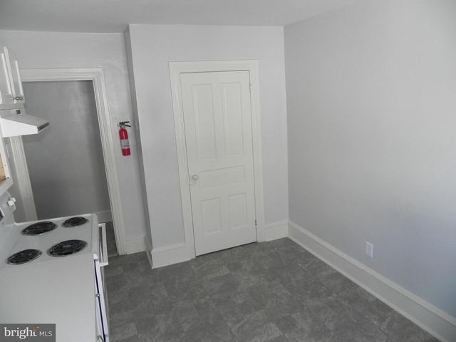 354-356 S MAIN ST, Williamstown, NJ 08094