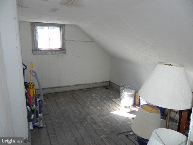 354-356 S MAIN ST, Williamstown, NJ 08094