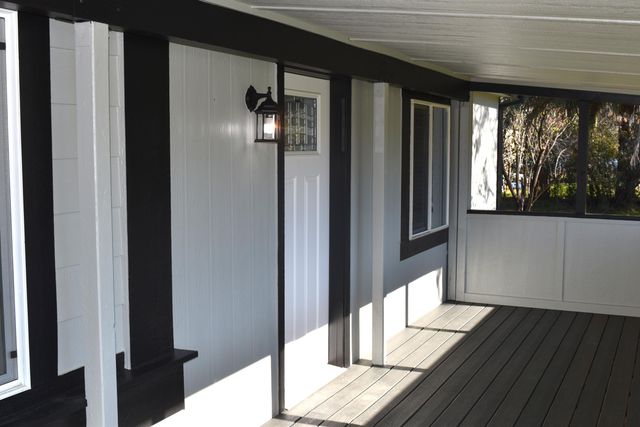 16294 Hawthorne Avenue, Anderson, CA 96007