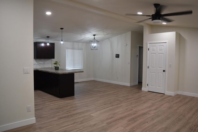 16294 Hawthorne Avenue, Anderson, CA 96007