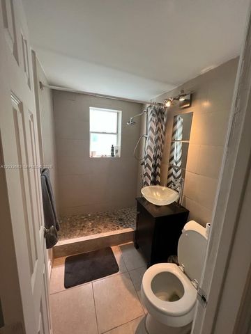 1555 Pennsylvania Avenue 107, Miami Beach, FL 33139