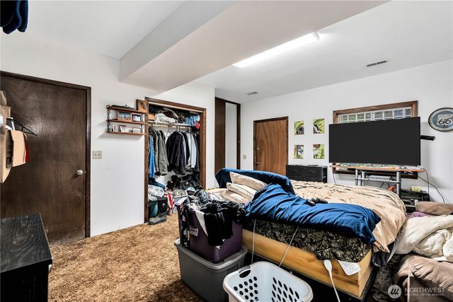 214 Inglewood Drive, Longview, WA 98632