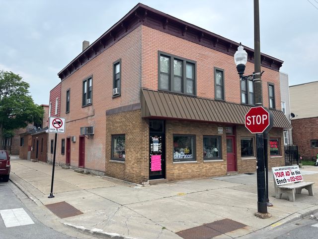 10401 S Ewing Avenue 10403-2, Chicago, IL 60617
