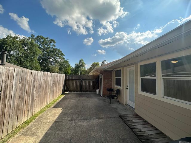 9537 Kevel Dr, Baton Rouge, LA 70810