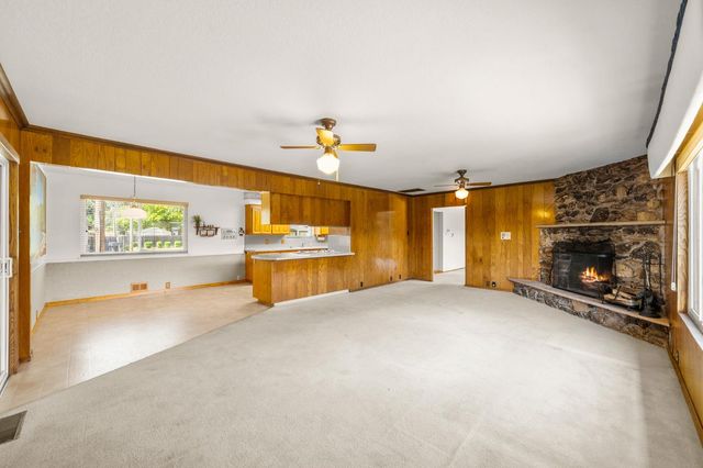 4316 Engle Rd, Sacramento, CA 95821