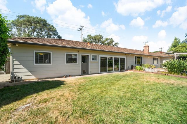 4316 Engle Rd, Sacramento, CA 95821