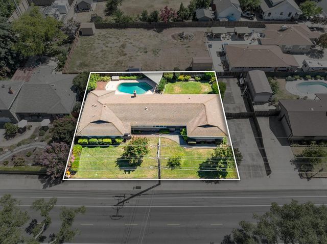 4316 Engle Rd, Sacramento, CA 95821