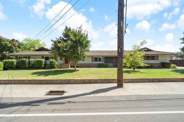 4316 Engle Rd, Sacramento, CA 95821