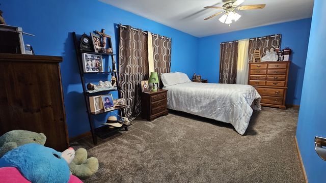 703 Lincoln Street, Harvard, IL 60033