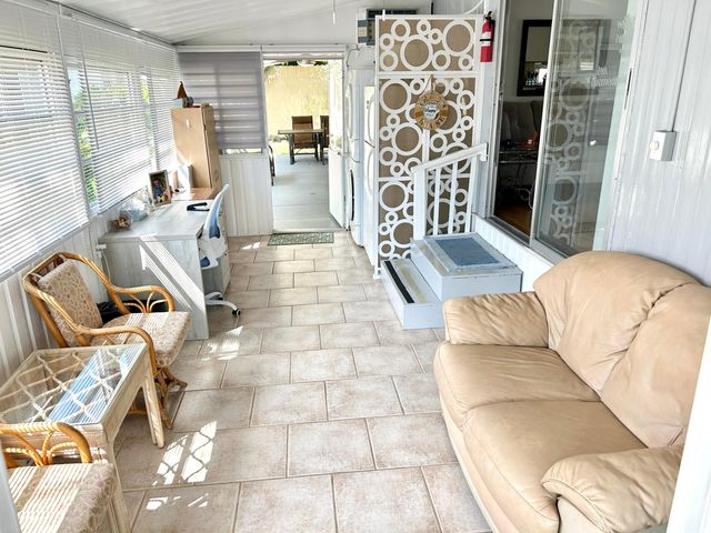 615 Alamanda Lane, Deerfield Beach, FL 33442