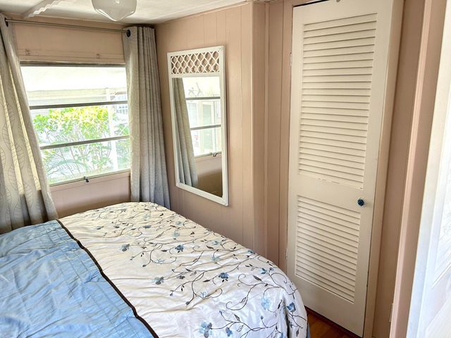 615 Alamanda Lane, Deerfield Beach, FL 33442