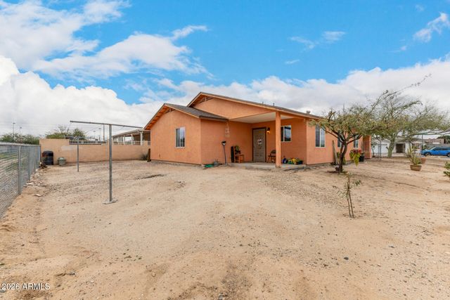 9011 S CALLE BATOUA --, Guadalupe, AZ 85283