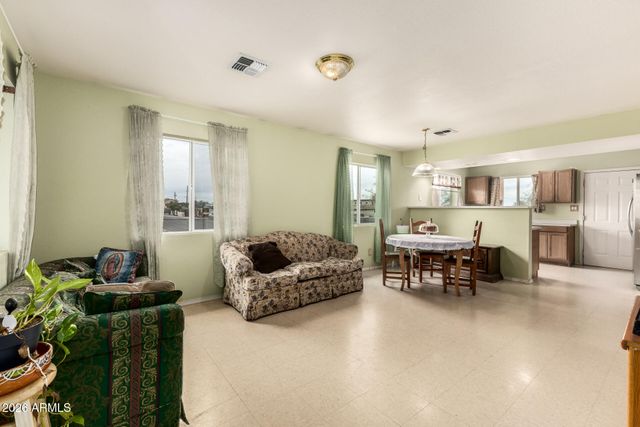 9011 S CALLE BATOUA --, Guadalupe, AZ 85283