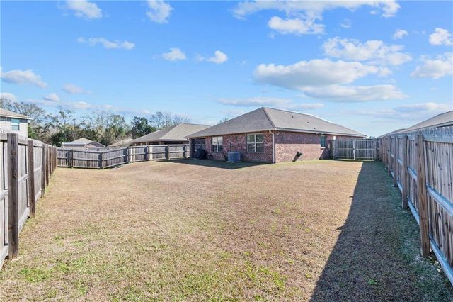 1299 Fairlawn Drive, Semmes, AL 36575