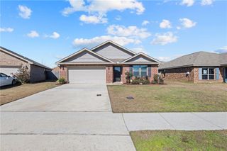 1299 Fairlawn Drive, Semmes, AL 36575