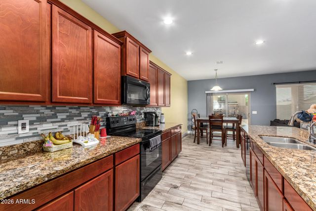 24649 W SHERATON Lane, Buckeye, AZ 85326