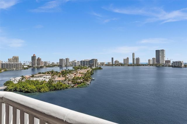 3000 Island Blvd 1106, Aventura, FL 33160