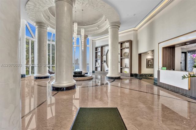 3000 Island Blvd 1106, Aventura, FL 33160