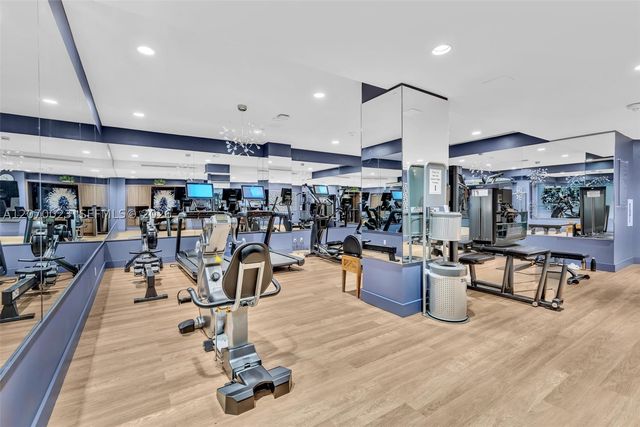 3000 Island Blvd 1106, Aventura, FL 33160