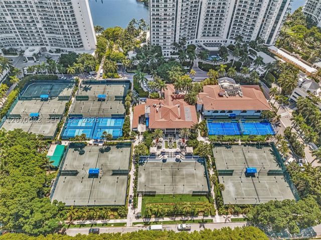 3000 Island Blvd 1106, Aventura, FL 33160