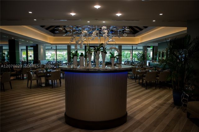 3000 Island Blvd 1106, Aventura, FL 33160