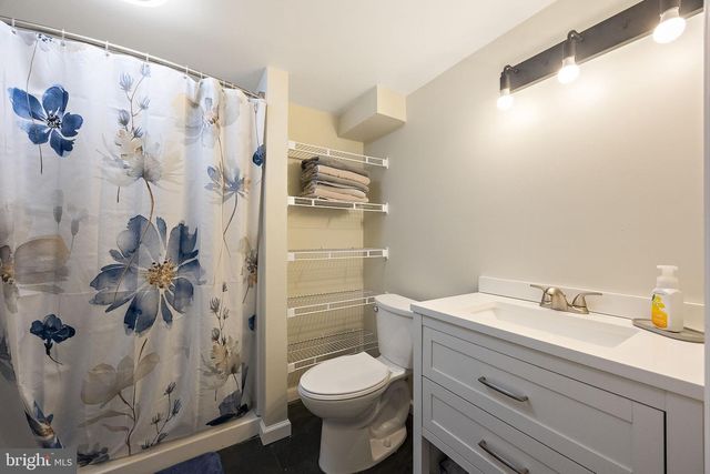 204 BECKER AVE, Wilmington, DE 19804