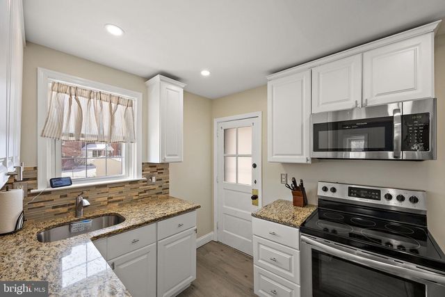 204 BECKER AVE, Wilmington, DE 19804