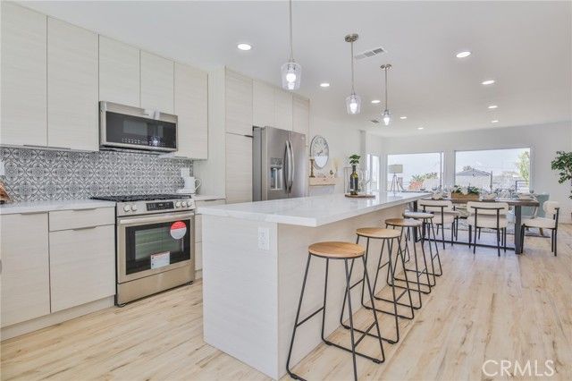 206 Via Colusa, Redondo Beach, CA 90277