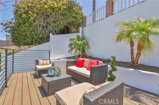 206 Via Colusa, Redondo Beach, CA 90277