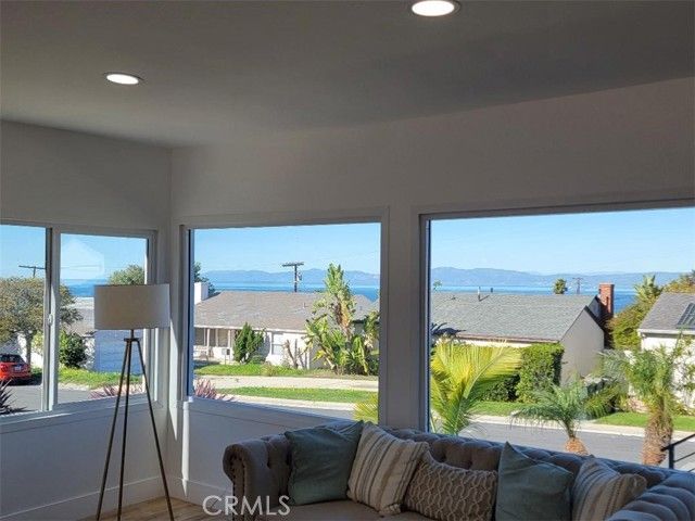 206 Via Colusa, Redondo Beach, CA 90277