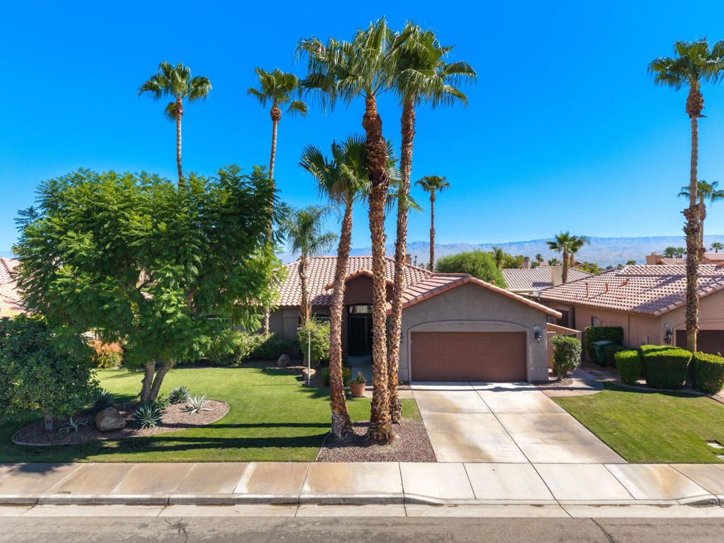 Image 1 of property listing at 78584 Naples Drive, La Quinta, CA 92253