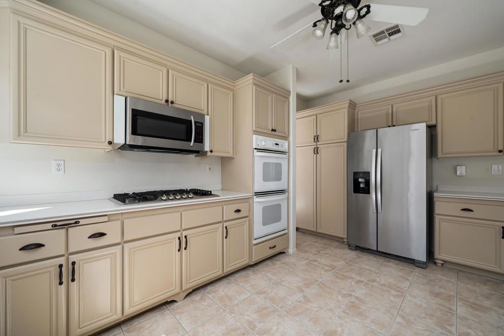 Image 22 of property listing at 78584 Naples Drive, La Quinta, CA 92253