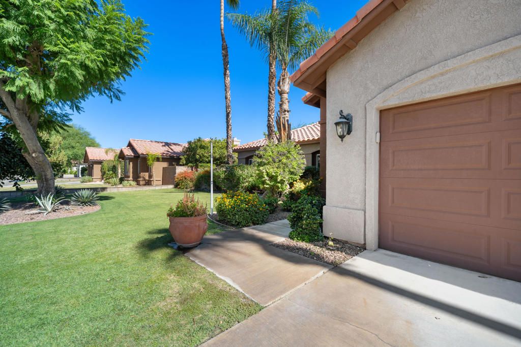 Image 5 of property listing at 78584 Naples Drive, La Quinta, CA 92253