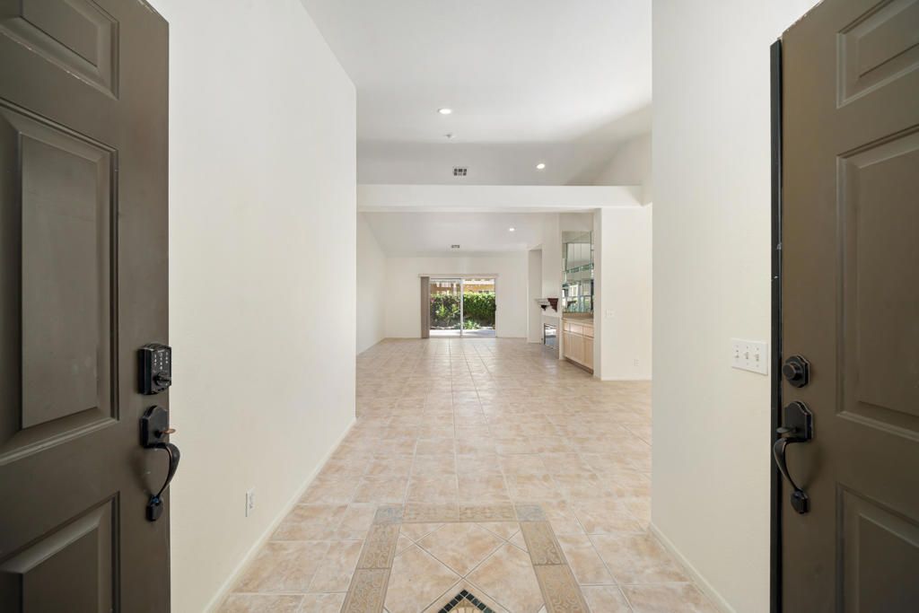Image 7 of property listing at 78584 Naples Drive, La Quinta, CA 92253
