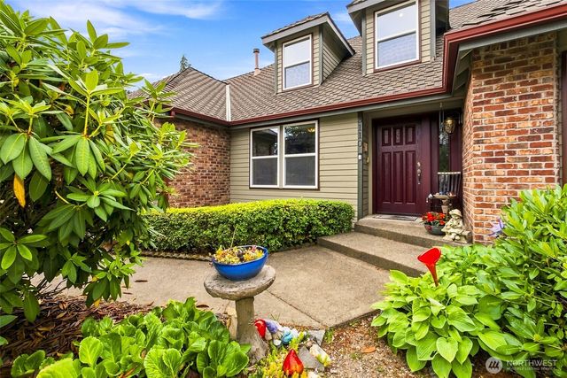 3110 31st Avenue SE, Puyallup, WA 98372