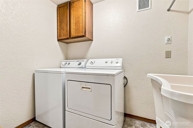3110 31st Avenue SE, Puyallup, WA 98372