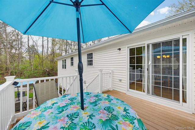 21 Jenkins Lane, Highland, NY 12528