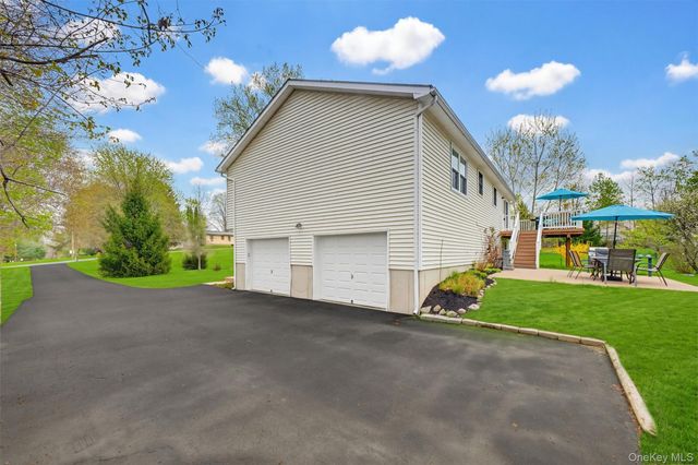 21 Jenkins Lane, Highland, NY 12528