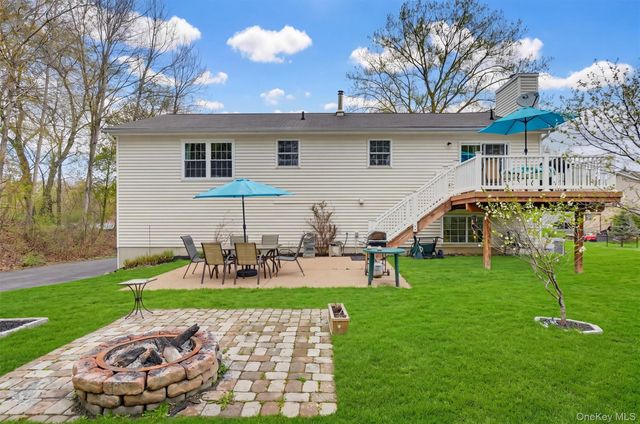 21 Jenkins Lane, Highland, NY 12528