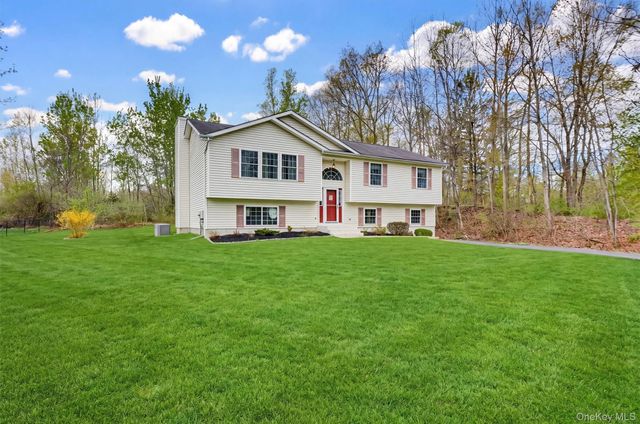 21 Jenkins Lane, Highland, NY 12528