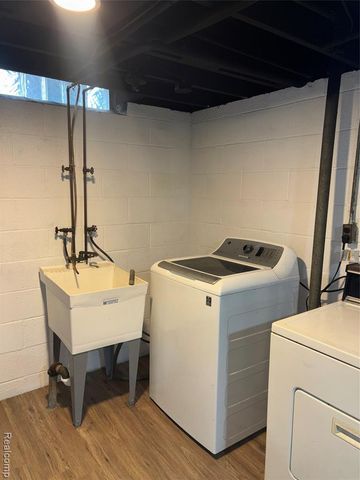 1641 Fairview Avenue, Royal Oak, MI 48073