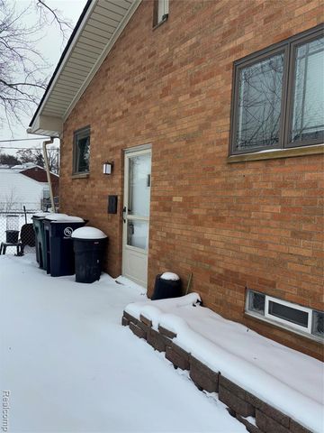 1641 Fairview Avenue, Royal Oak, MI 48073