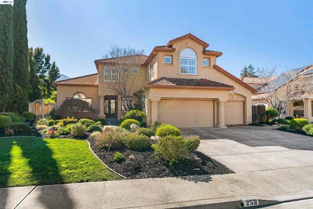 258 258 El Pueblo Place, Clayton, CA 94517