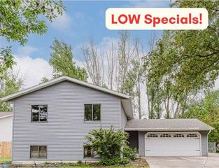 2009 30th Avenue S, Fargo, ND 58103
